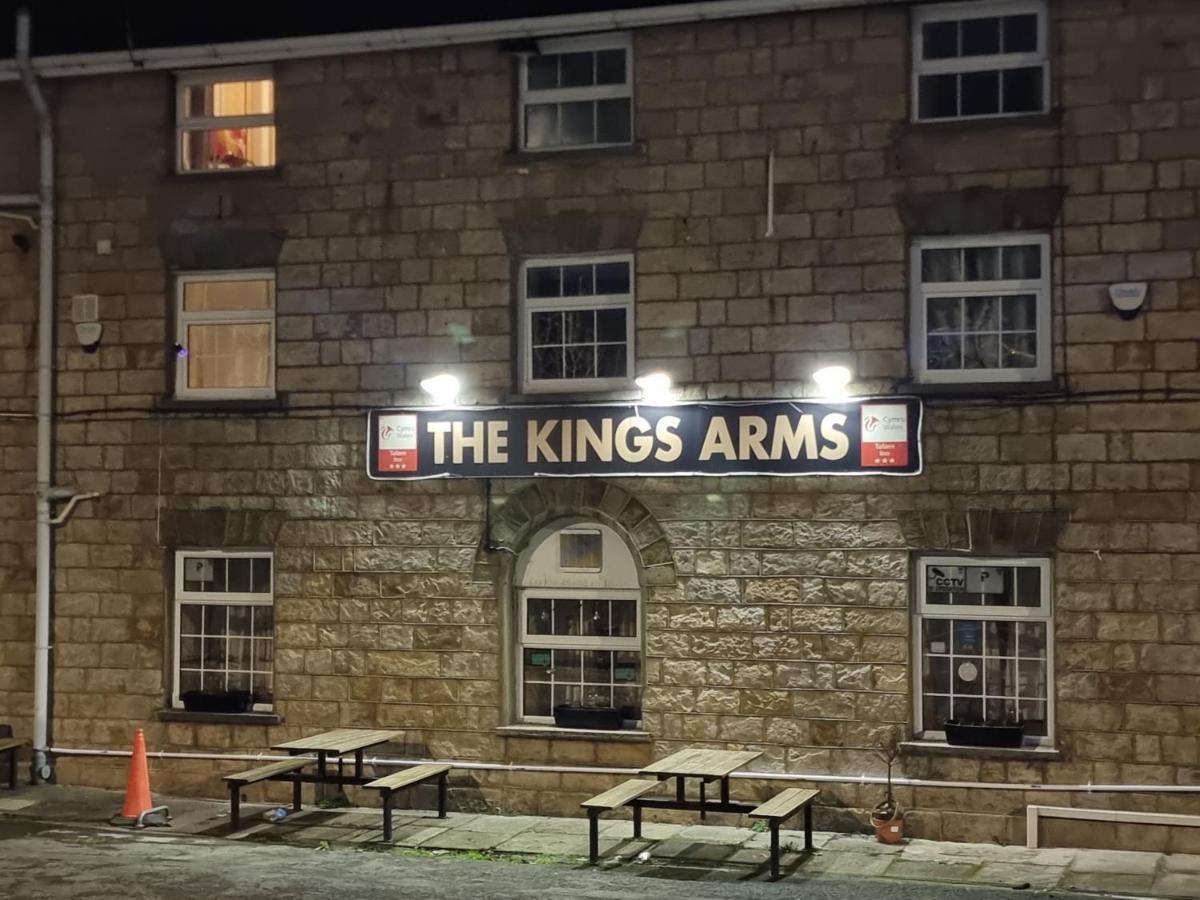 Kings Arms Guest House 埃布韦尔 外观 照片
