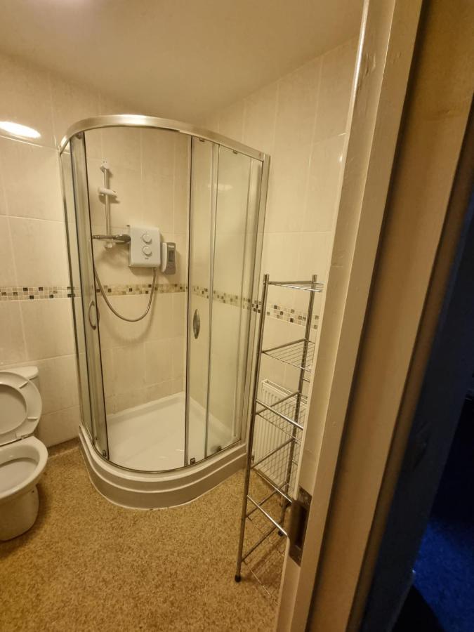 Kings Arms Guest House 埃布韦尔 外观 照片